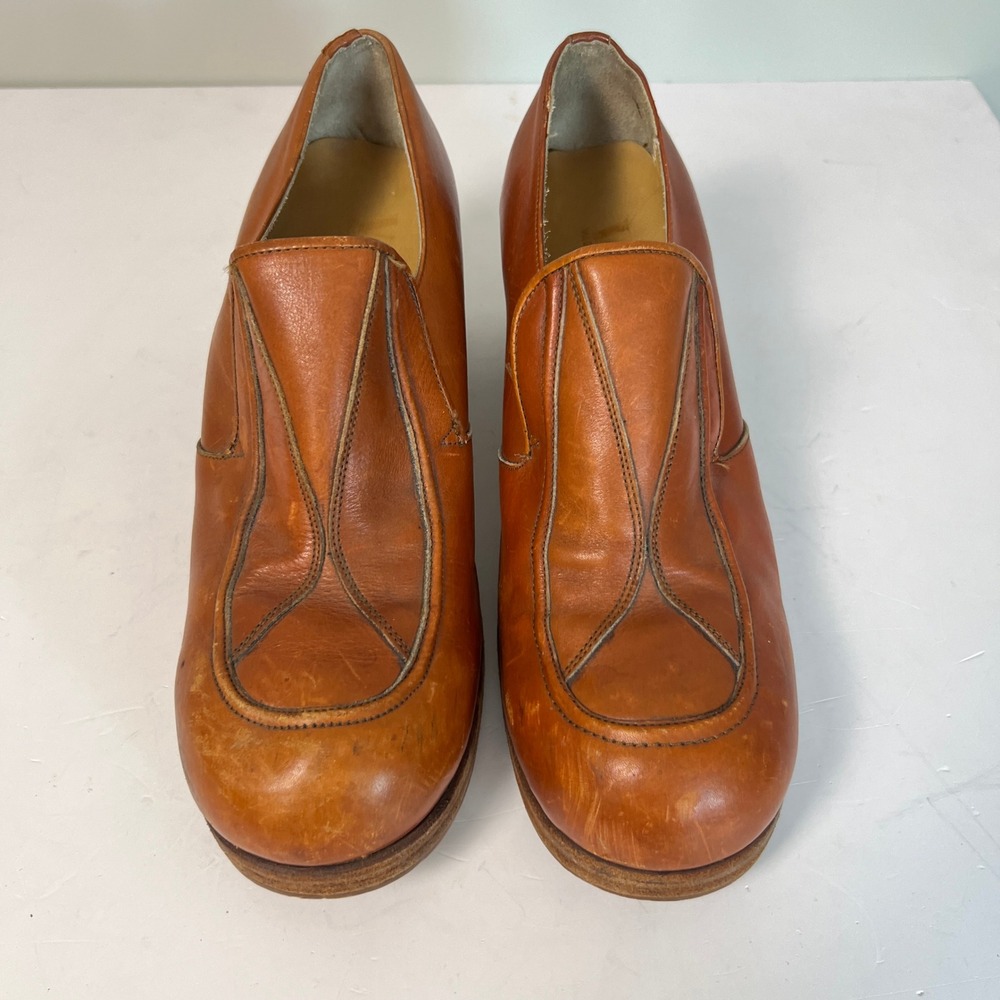 VTG 70s  Hippie Platform Loafers Size 9 Tan Leather Block Heel Argentina Verde